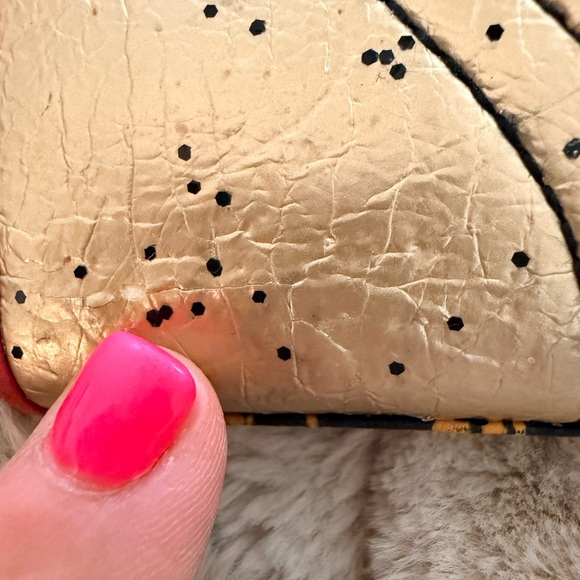 Vintage Rare Apple Bottoms Y2K 🍎 Embossed Wallet Pink and Gold accents adorable - Picture 5 of 10